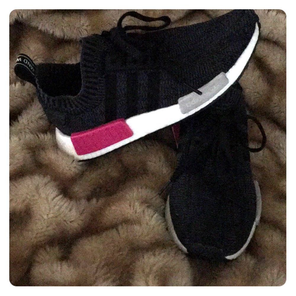 Women’s Adidas Black NMD’s 7.0 US